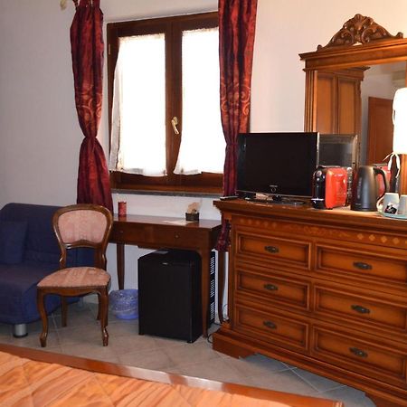 B&B Belvedere SantʼAntìoco Esterno foto