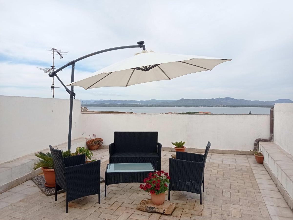 B&B Belvedere SantʼAntìoco Esterno foto